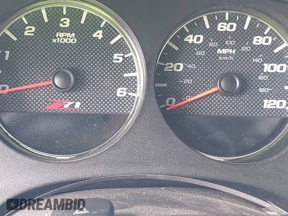 2012 GMC Sierra 1500 SLE z VIN 1GTR1VE09CZ352939, wystawiony jako IAAI lot #42930892 z przebiegiem 245 348 mil mil oraz . Historia ofert i sprzedaży dostępna na DreamBid. Obrazek 15.