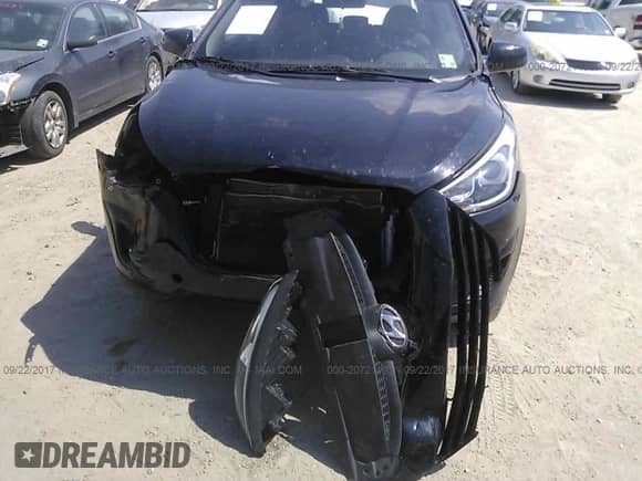 2015 Hyundai Tucson GLS z VIN KM8JT3AF4FU034231, wystawiony jako IAAI lot #20721193 z przebiegiem 39 565 mil mil oraz . Historia ofert i sprzedaży dostępna na DreamBid. Obrazek 6.