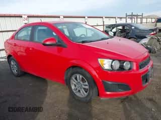2012 Chevrolet Sonic LS с VIN 1G1JB5SH7C4215539, выставлен на аукционе IAAI как лот 43545781 с пробегом 158 929 миль миль и . История ставок и продаж доступна на DreamBid. Изображение 1.