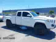 2018 Toyota Tacoma SR5 z VIN 5TFSZ5AN7JX125771, wystawiony jako IAAI lot #42783782 z przebiegiem 152 340 mil mil oraz . Historia ofert i sprzedaży dostępna na DreamBid. Obrazek 1.