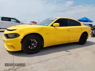 2015 Dodge Charger Police z VIN 2C3CDXKT8FH884358, wystawiony jako Copart lot #70702405 z przebiegiem 167 298 mil mil oraz Czysty tytuł • Clean title. Historia ofert i sprzedaży dostępna na DreamBid. Obrazek 1.