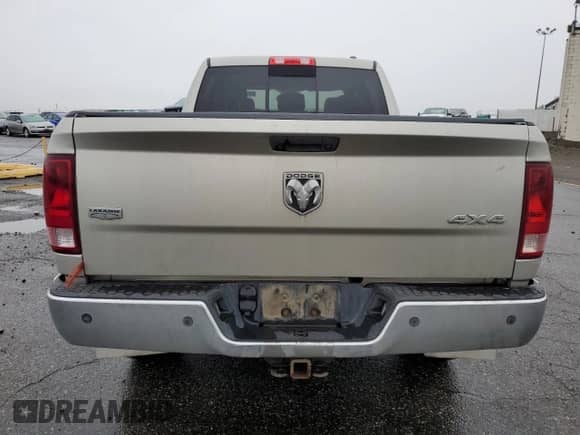 2010 Dodge 2500 SLT with VIN 3D7UT2CL1AG188976, listed as a Copart auction lot 86336574 with 297,609 mi miles and Salvage title. Bid and sale history available at DreamBid. Image 6.