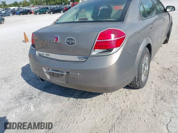 2008 Saturn Aura XE с VIN 1G8ZS57N18F157510, выставлен на аукционе IAAI как лот 43142131 с пробегом 137 994 миль миль и . История ставок и продаж доступна на DreamBid. Изображение 19.