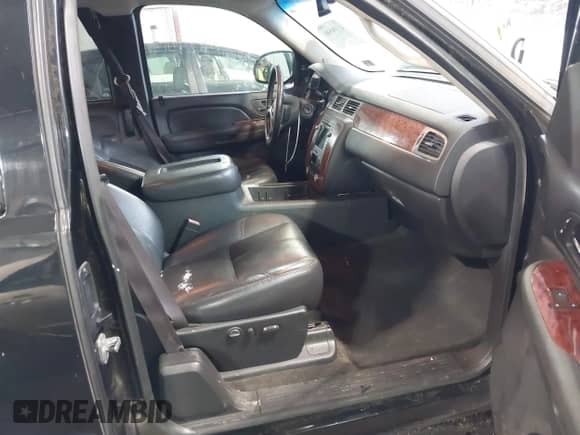 2009 Chevrolet Silverado 1500 LTZ with VIN 1GCEK39J29Z297231, listed as a IAAI auction lot 43394546 with 211,593 mi miles and . Bid and sale history available at DreamBid. Image 5.