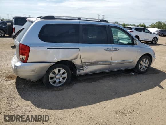 2008 Hyundai Entourage GLS с VIN KNDMC233686050601, выставлен на аукционе Copart как лот 69866275 с пробегом 226 386 миль миль и Списание • Salvage title. История ставок и продаж доступна на DreamBid. Изображение 3.