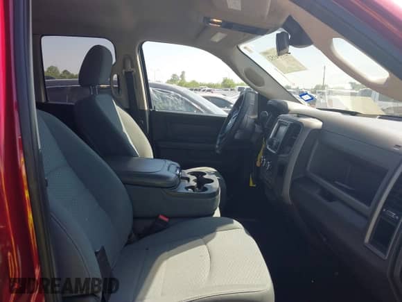 2014 Ram 1500 Express с VIN 1C6RR6FT3ES122128, выставлен на аукционе IAAI как лот 41994152 с пробегом 138 624 миль миль и . История ставок и продаж доступна на DreamBid. Изображение 5.