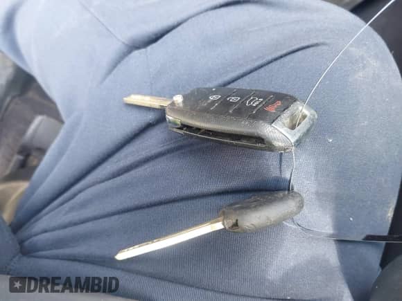 2017 Kia Sorento LX с VIN 5XYPG4A32HG295666, выставлен на аукционе IAAI как лот 42266183 с пробегом 166 019 миль миль и . История ставок и продаж доступна на DreamBid. Изображение 11.