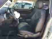 2012 MINI Hardtop с VIN WMWSU3C54CT542370, выставлен на аукционе Copart как лот 85142675 с пробегом 89 120 миль миль и Списание • Salvage title. История ставок и продаж доступна на DreamBid. Изображение 7.