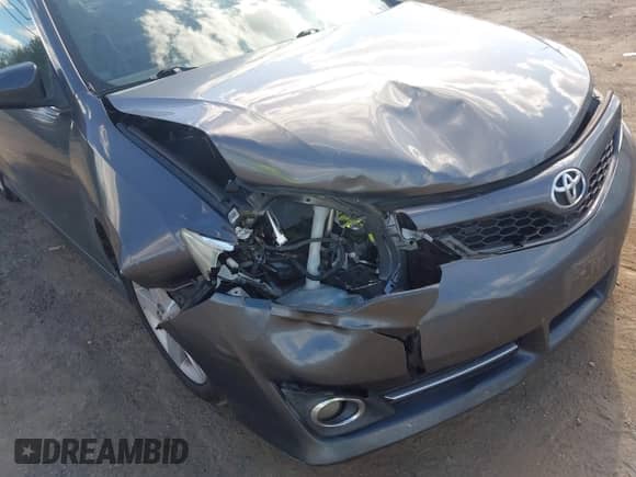 2013 Toyota Camry L with VIN 4T1BF1FK8DU654194, listed as a IAAI auction lot 43371538 with 109,934 mi miles and . Bid and sale history available at DreamBid. Image 6.