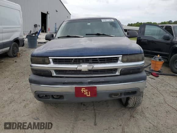 2000 Chevrolet Suburban LT z VIN 3GNFK16T8YG122177, wystawiony jako Copart lot #51071145 z przebiegiem 320 053 mil mil oraz Szkoda całkowita • Salvage title. Historia ofert i sprzedaży dostępna na DreamBid. Obrazek 5.