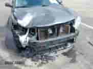 2008 Toyota Camry LE z VIN 4T1BE46K58U262526, wystawiony jako IAAI lot #42964274 z przebiegiem 210 343 mil mil oraz . Historia ofert i sprzedaży dostępna na DreamBid. Obrazek 6.