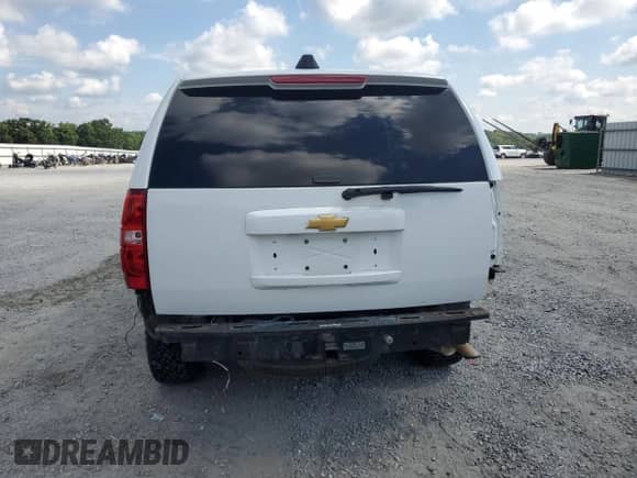 2013 Chevrolet Tahoe Commercial с VIN 1GNSK2E04DR343846, выставлен на аукционе Copart как лот 67101715 с пробегом 127 672 миль миль и Списание • Salvage title. История ставок и продаж доступна на DreamBid. Изображение 6.