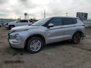 2024 Mitsubishi Outlander ES with VIN JA4J4UA87RZ026070, listed as a Copart auction lot 41605555 with 48,563 mi miles and Salvage title. Bid and sale history available at DreamBid. Image 1.