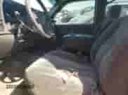2004 Chevrolet Silverado 2500 LS с VIN 1GCGK23U54F193820, выставлен на аукционе Copart как лот 61486255 с пробегом 218 661 миль миль и Списание • Salvage title. История ставок и продаж доступна на DreamBid. Изображение 7.