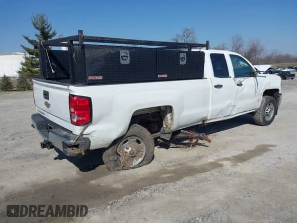 2019 Chevrolet Silverado 2500HD Work Truck с VIN 2GC2CREG0K1232048, выставлен на аукционе IAAI как лот 41737215 с пробегом 139 482 миль миль и . История ставок и продаж доступна на DreamBid. Изображение 4.