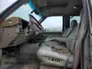 2000 Cadillac Escalade z VIN 1GYEK13RXYR103671, wystawiony jako Copart lot #48146125 z przebiegiem 271 195 mil mil oraz Szkoda całkowita • Salvage title. Historia ofert i sprzedaży dostępna na DreamBid. Obrazek 7.