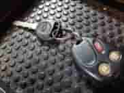 2003 Chevrolet Silverado 1500HD LS z VIN 1GCGK13U63F226607, wystawiony jako IAAI lot #41178194 z przebiegiem 158 193 mil mil oraz . Historia ofert i sprzedaży dostępna na DreamBid. Obrazek 11.