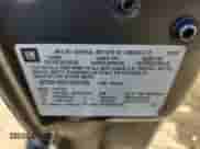 2001 GMC Sierra 1500 SLE z VIN 2GTEC19T211287783, wystawiony jako Copart lot #84647695 z przebiegiem 375 190 mil mil oraz Szkoda całkowita • Salvage title. Historia ofert i sprzedaży dostępna na DreamBid. Obrazek 12.