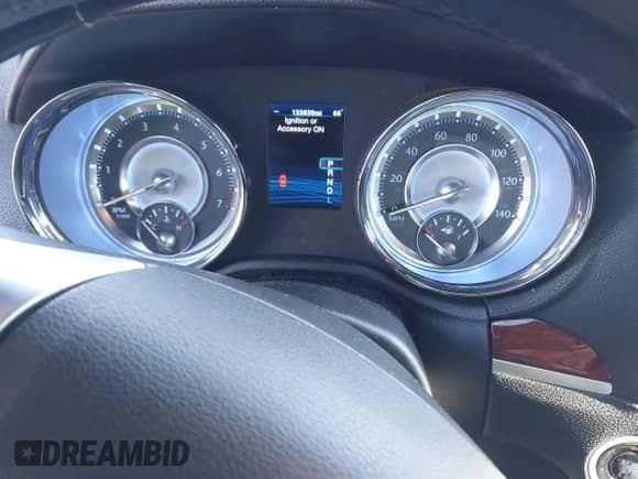 2012 Chrysler 300 Limited с VIN 2C3CCACG6CH205779, выставлен на аукционе IAAI как лот 43144579 с пробегом 133 839 миль миль и . История ставок и продаж доступна на DreamBid. Изображение 7.