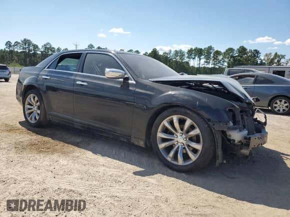 2012 Chrysler 300 Limited с VIN 2C3CCACG4CH279945, выставлен на аукционе Copart как лот 71684855 с пробегом 241 391 миль миль и Списание • Salvage title. История ставок и продаж доступна на DreamBid. Изображение 4.