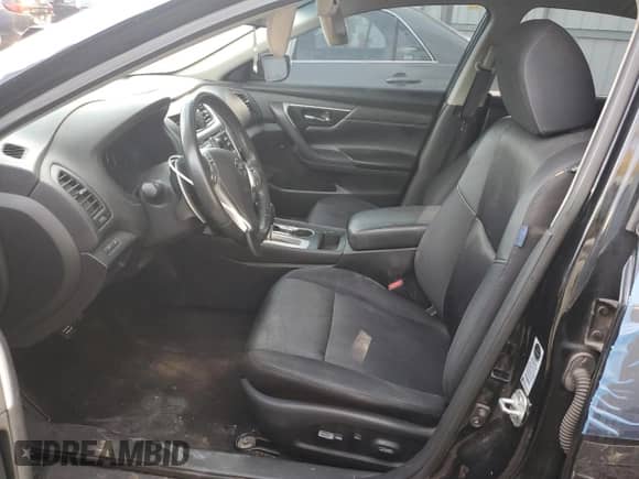 2016 Nissan Altima SR z VIN 1N4AL3AP4GC218501, wystawiony jako Copart lot #65929585 z przebiegiem 188 976 mil mil oraz Szkoda całkowita • Salvage title. Historia ofert i sprzedaży dostępna na DreamBid. Obrazek 7.