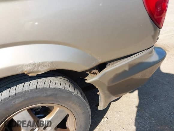 2003 Dodge Caravan ES с VIN 2D4GP54L93R217877, выставлен на аукционе IAAI как лот 43134398 с пробегом Не указан миль и . История ставок и продаж доступна на DreamBid. Изображение 6.
