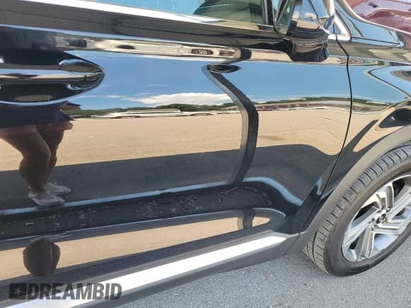 2021 Hyundai Santa Fe SEL with VIN 5NMS24AJ5MH322091, listed as a IAAI auction lot 42900534 with 122,071 mi miles and . Bid and sale history available at DreamBid. Image 1.