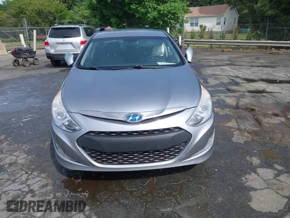 2015 Hyundai Sonata Limited z VIN KMHEC4A4XFA122689, wystawiony jako IAAI lot #42103660 z przebiegiem 152 888 mil mil oraz . Historia ofert i sprzedaży dostępna na DreamBid. Obrazek 12.