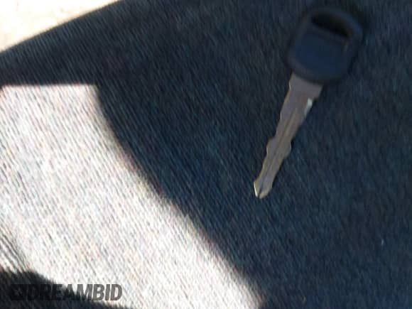 1998 Chevrolet Blazer LS with VIN 1GNDT13W0W2250597, listed as a IAAI auction lot 43168345 with 237,631 mi miles and . Bid and sale history available at DreamBid. Image 11.