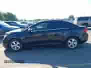 2015 Chevrolet Cruze LT с VIN 1G1PC5SB7F7105841, выставлен на аукционе IAAI как лот 43120264 с пробегом 153 602 миль миль и . История ставок и продаж доступна на DreamBid. Изображение 14.