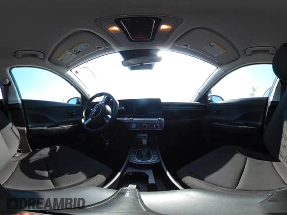 2024 Hyundai Kona SE с VIN KM8HA3AB0RU150452, выставлен на аукционе IAAI как лот 43203386 с пробегом 15 443 миль миль и . История ставок и продаж доступна на DreamBid. Изображение 18.