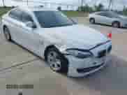 2011 BMW 5 Series 528i с VIN WBAFR1C53BC737477, выставлен на аукционе IAAI как лот 42742862 с пробегом 156 127 миль миль и . История ставок и продаж доступна на DreamBid. Изображение 6.