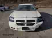 2005 Dodge Magnum SXT с VIN 2D4GZ48VX5H644848, выставлен на аукционе Copart как лот 87614515 с пробегом 146 577 миль миль и На запчасти • Non repairable. История ставок и продаж доступна на DreamBid. Изображение 5.
