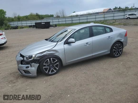 2018 Volvo S60 Dynamic с VIN YV140MTL4J2453391, выставлен на аукционе Copart как лот 57876055 с пробегом 49 978 миль миль и Списание • Salvage title. История ставок и продаж доступна на DreamBid. Изображение 1.