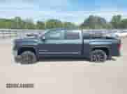 2018 GMC Sierra 1500 SLT z VIN 3GTU2NEC1JG470434, wystawiony jako IAAI lot #43335361 z przebiegiem 79 283 mil mil oraz . Historia ofert i sprzedaży dostępna na DreamBid. Obrazek 14.