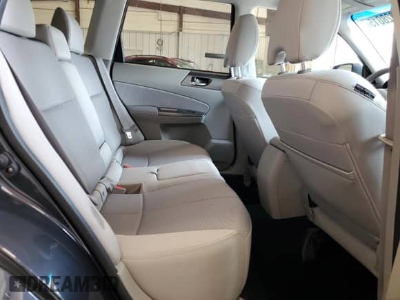 2012 Subaru Forester X Premium z VIN JF2SHBDC3CH432154, wystawiony jako Copart lot #67928015 z przebiegiem 110 842 mil mil oraz Czysty tytuł • Clean title. Historia ofert i sprzedaży dostępna na DreamBid. Obrazek 11.