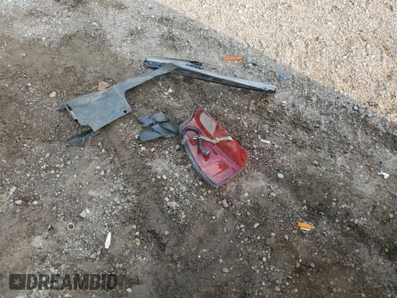 2025 Chevrolet Tahoe Z71 z VIN 1GNS6PRD9SR204663, wystawiony jako Copart lot #68784975 z przebiegiem 10 238 mil mil oraz Nie do naprawy • Non repairable. Historia ofert i sprzedaży dostępna na DreamBid. Obrazek 13.