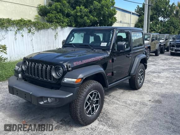 2025 Jeep Wrangler с VIN 1C4PJXCN3SW529647, выставлен на аукционе Copart как лот 67323905 с пробегом 63 миль миль и Чистый • Clean title. История ставок и продаж доступна на DreamBid. Изображение 2.