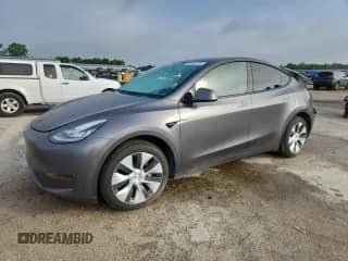 2020 Tesla Model Y Long Range с VIN 5YJYGDEE6LF006191, выставлен на аукционе Copart как лот 64303795 с пробегом 84 512 миль миль и Списание • Salvage title. История ставок и продаж доступна на DreamBid. Изображение 1.