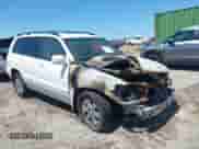 2006 Toyota Highlander with VIN JTEGP21A760114319, listed as a IAAI auction lot 42561679 with Not provided miles and . Bid and sale history available at DreamBid. Image 1.