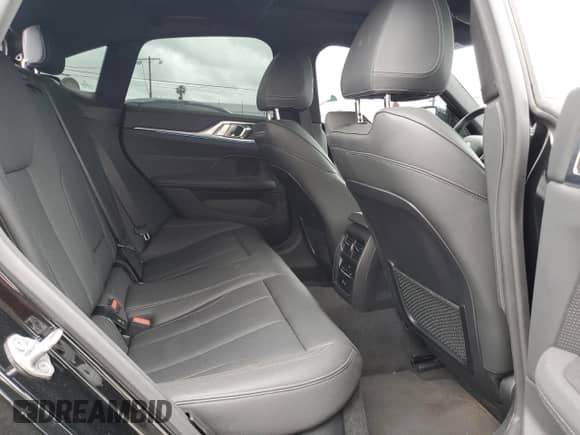 2024 BMW 4 Series 430i с VIN WBA63AV04RFS25464, выставлен на аукционе Copart как лот 53543965 с пробегом 18 008 миль миль и Списание • Salvage title. История ставок и продаж доступна на DreamBid. Изображение 10.