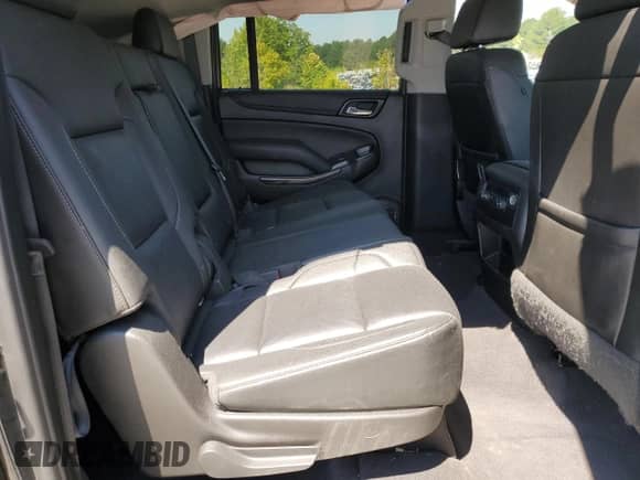 2019 Chevrolet Suburban LT с VIN 1GNSKHKC7KR119629, выставлен на аукционе Copart как лот 80172455 с пробегом 83 862 миль миль и Списание • Salvage title. История ставок и продаж доступна на DreamBid. Изображение 11.