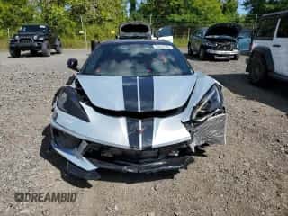 2021 Chevrolet Corvette 3LT с VIN 1G1YC3D40M5124408, выставлен на аукционе Copart как лот 70437795 с пробегом 5 352 миль миль и Списание • Salvage title. История ставок и продаж доступна на DreamBid. Изображение 5.