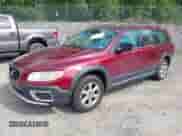 2008 Volvo XC70 with VIN YV4BZ982181005543, listed as a IAAI auction lot 42665314 with 199,300 mi miles and . Bid and sale history available at DreamBid. Image 17.