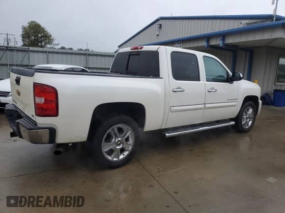 2012 Chevrolet Silverado 1500 LTZ with VIN 3GCPCTE0XCG186727, listed as a Copart auction lot 84007604 with 242,722 mi miles and Clean title. Bid and sale history available at DreamBid. Image 3.