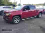 2019 Chevrolet Colorado 4WD LT z VIN 1GCGTCENXK1102429, wystawiony jako IAAI lot #43367648 z przebiegiem 43 773 mil mil oraz . Historia ofert i sprzedaży dostępna na DreamBid. Obrazek 2.