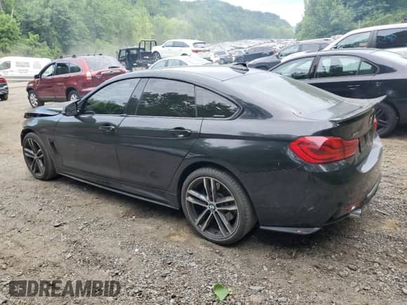2018 BMW 4 Series 440i xDrive с VIN WBA4J7C53JBH14998, выставлен на аукционе Copart как лот 62997795 с пробегом 100 315 миль миль и Списание • Salvage title. История ставок и продаж доступна на DreamBid. Изображение 2.