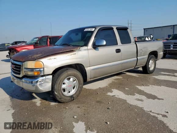 2000 GMC Sierra 1500 SLE with VIN 2GTEC19VXY1171355, listed as a Copart auction lot 67357465 with 340,576 mi miles and Salvage title. Bid and sale history available at DreamBid. Image 1.