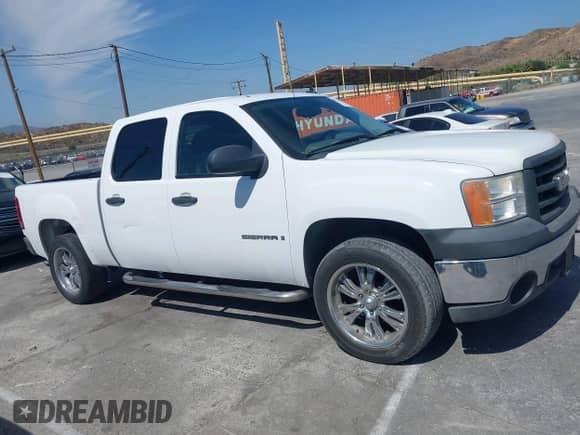 2007 GMC Sierra 1500 SLE1 with VIN 2GTEC13C771681118, listed as a IAAI auction lot 42513052 with 170,314 mi miles and . Bid and sale history available at DreamBid. Image 13.