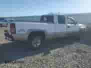 2000 GMC Sierra 1500 SLE with VIN 2GTEK19T5Y1132111, listed as a Copart auction lot 53459545 with 216,799 mi miles and Non repairable. Bid and sale history available at DreamBid. Image 3.